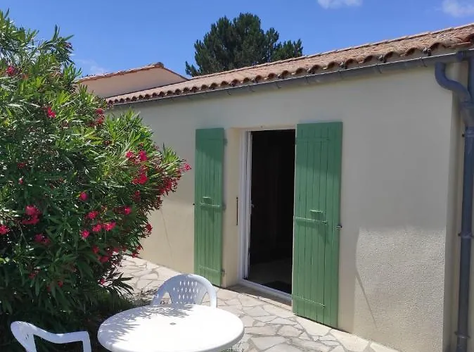 Spacieuse Et Calme Grand-Village-Plage