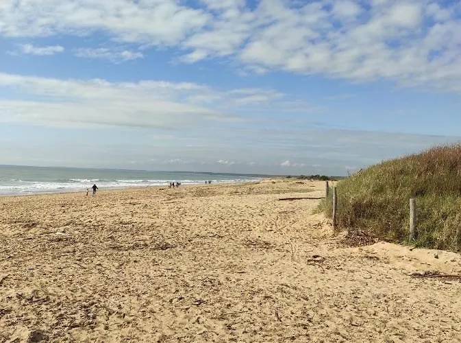 Spacieuse Et Calme Grand-Village-Plage